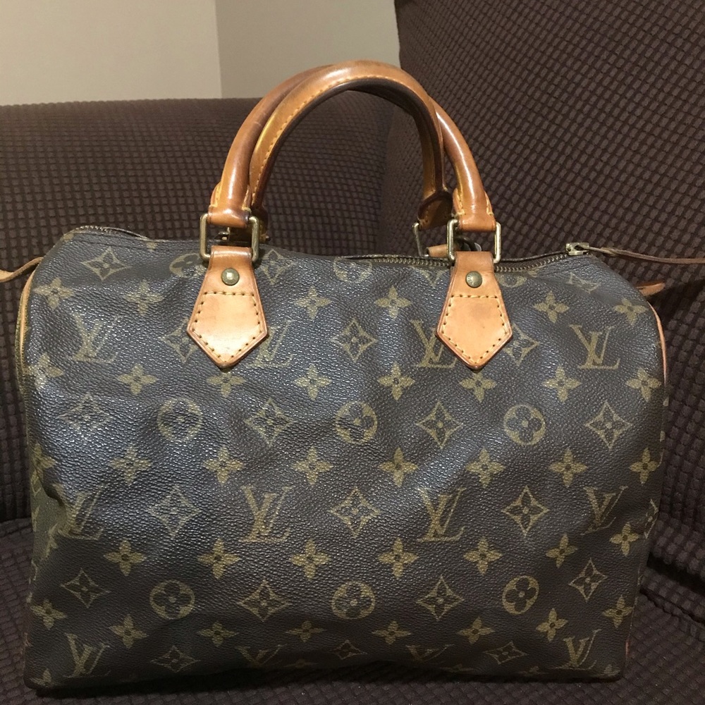 Louis Vuitton Speedy 30